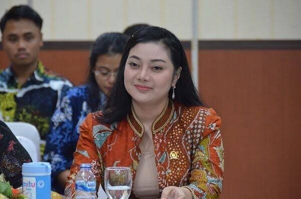 Dari DPR RI ke Kursi Bupati, Ini Profil Paramitha Widya Kusuma